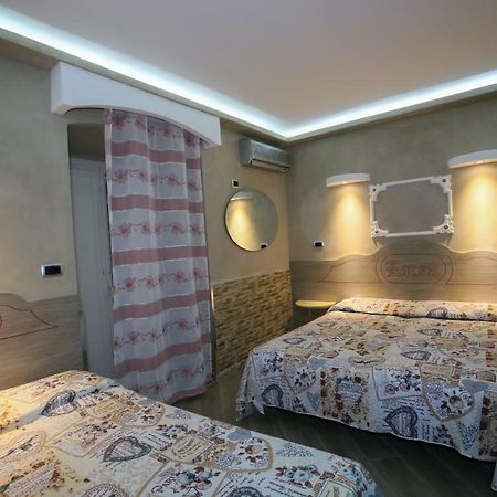 Pensione Enea Naples Exterior photo